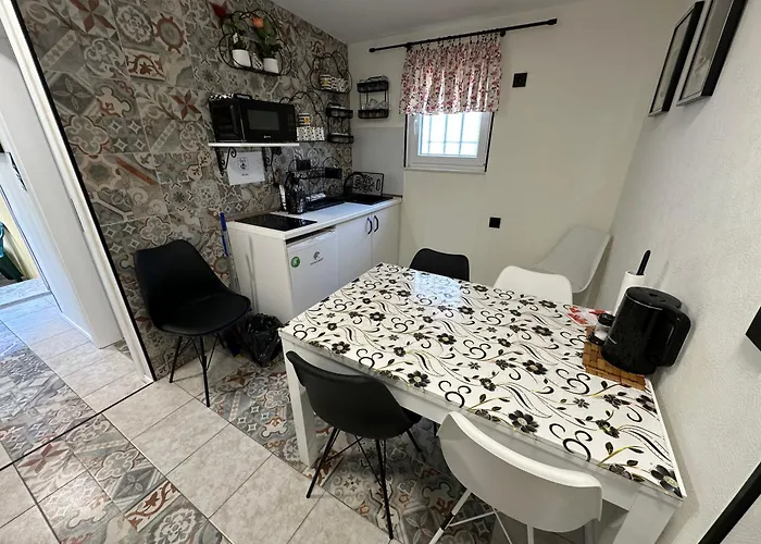 Apartman Rajvosa *